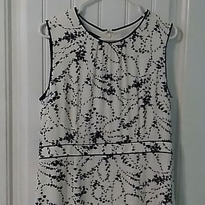 Talbott size 14P Black and Off white dress